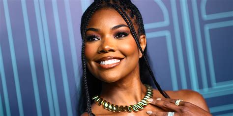 gabriella sexy|Gabrielle Union Stuns in a Yellow Thong Bikini in New Instagram。